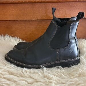 Ariat Fatbaby Twin Gore Chelsea Black Leather Western Ankle Boots